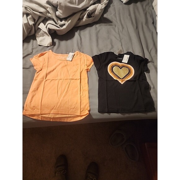 The Children’s Place Girls T-Shirts Size Small 5/6 Lot of 2 - Picture 1 of 6